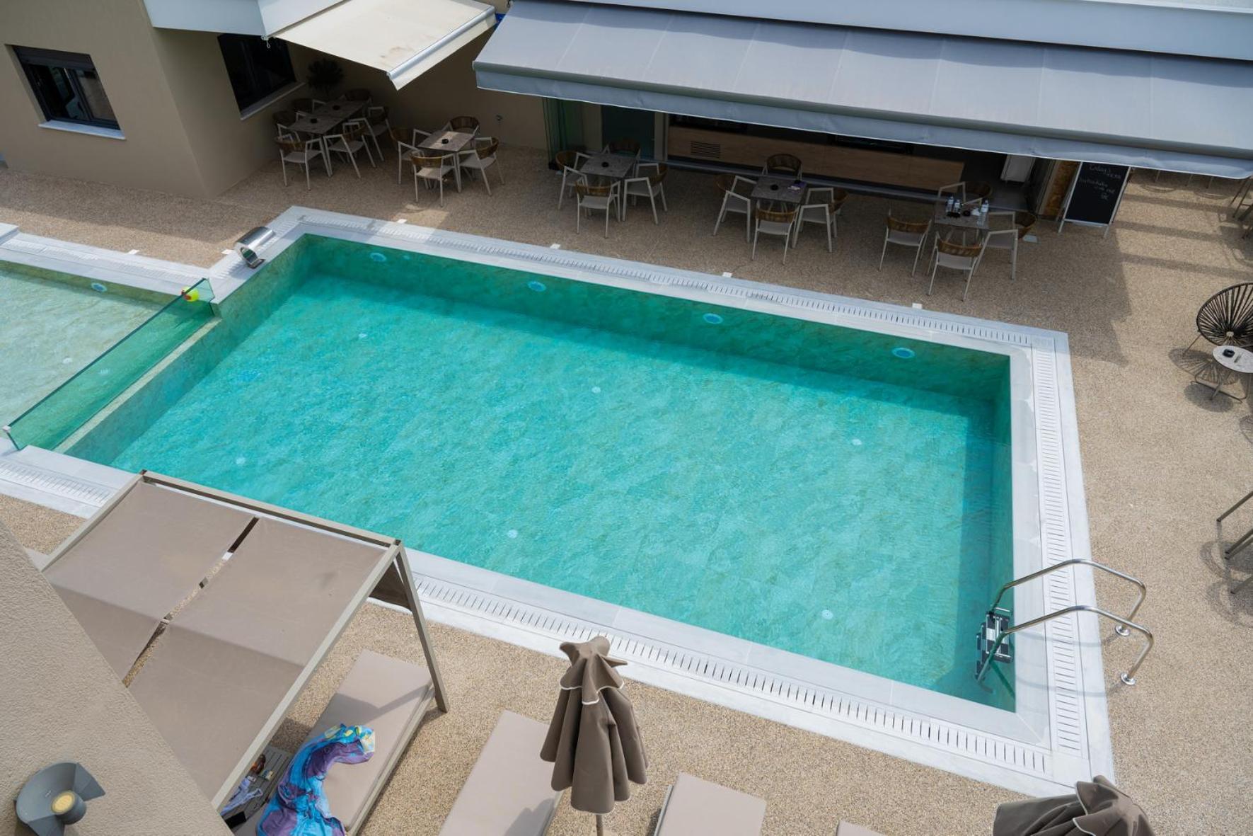 Callista Suites ฟิออยิตา ภายนอก รูปภาพ